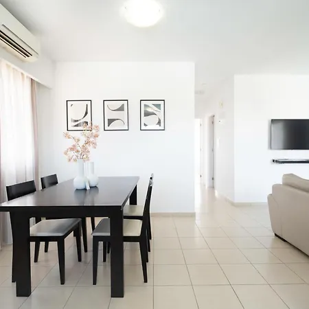 Phaedrus Living Elysian Horizon Appartement *